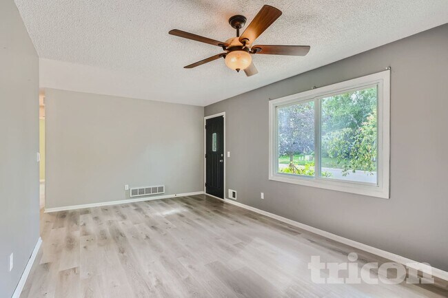 Building Photo - 6510 Hokah Dr