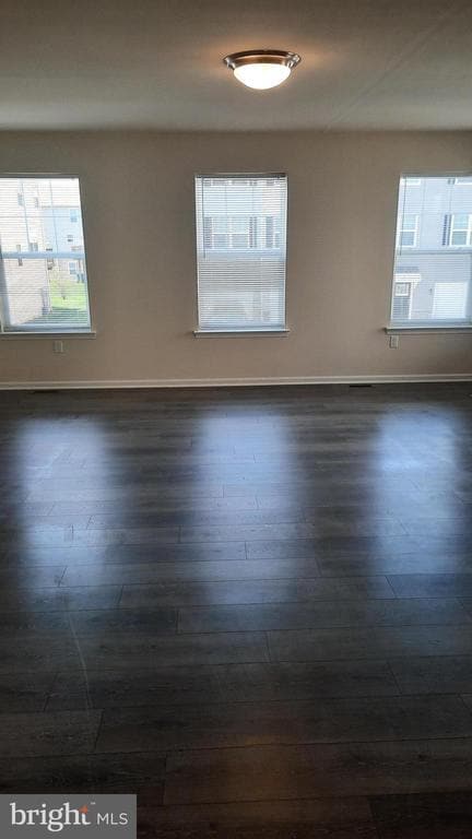 Building Photo - 829 Admiral's Quay Dr