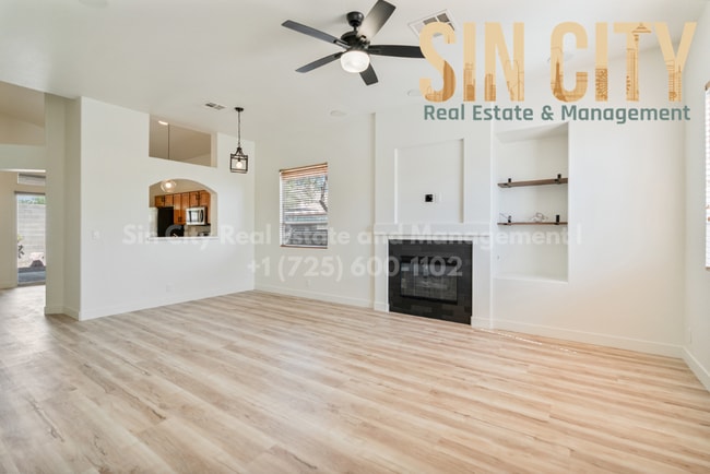 Building Photo - Stunning 3 Bed, 2 Bath Home with Solar Included in the Rent