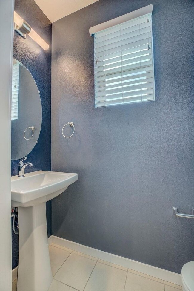 Building Photo - Modern Living at The MIll Gorgeous 2bed/2.5bath home