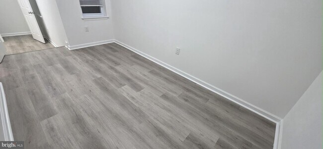 Building Photo - 2233 N 16th St