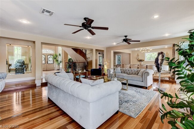 Building Photo - 7001 Alamitos Cir