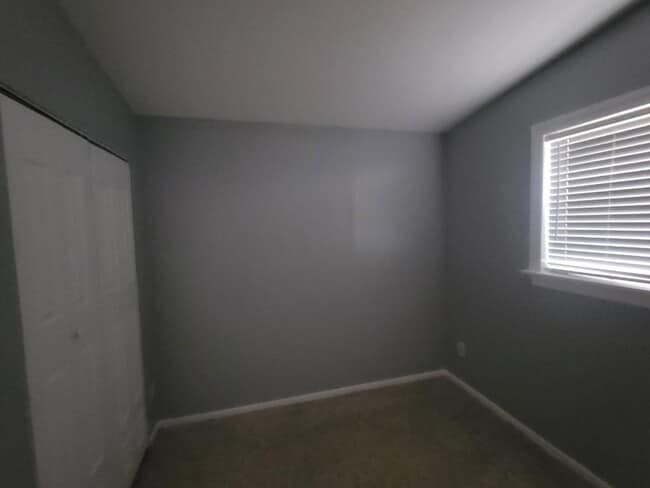 Building Photo - 200 59th Ave NE