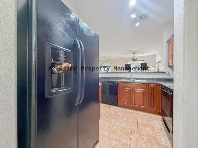 Building Photo - 2150 W Alameda Rd