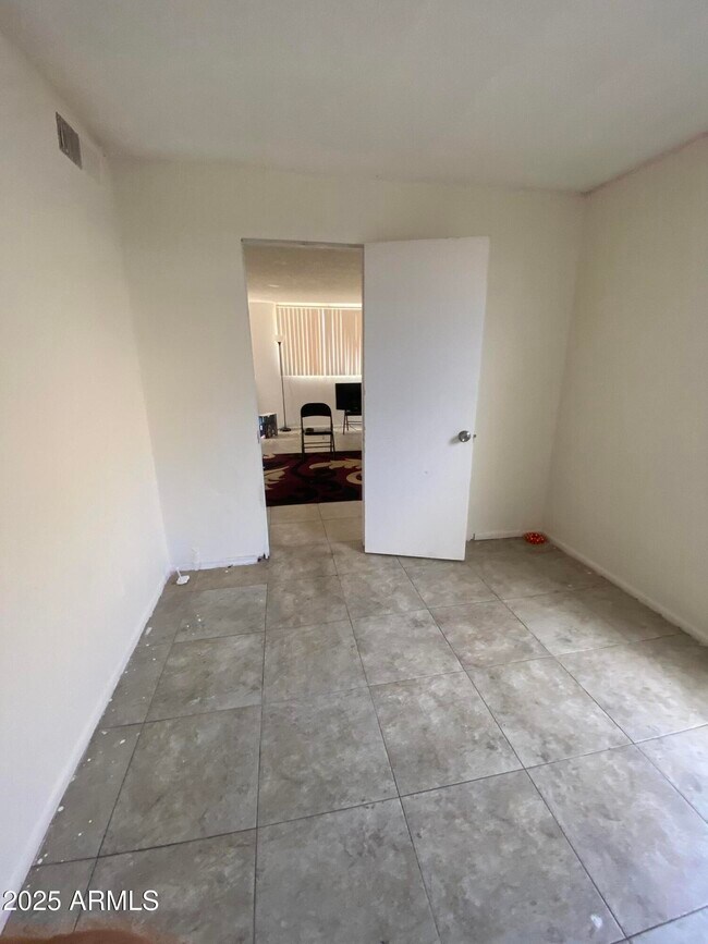 Primary Photo - 507 N Williams