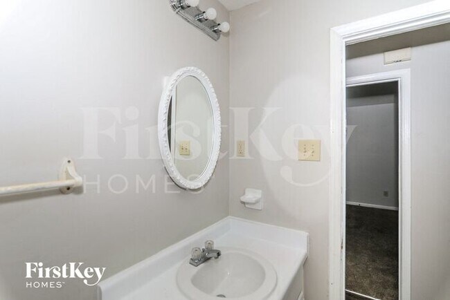 Building Photo - 4130 Silverleaf Rd