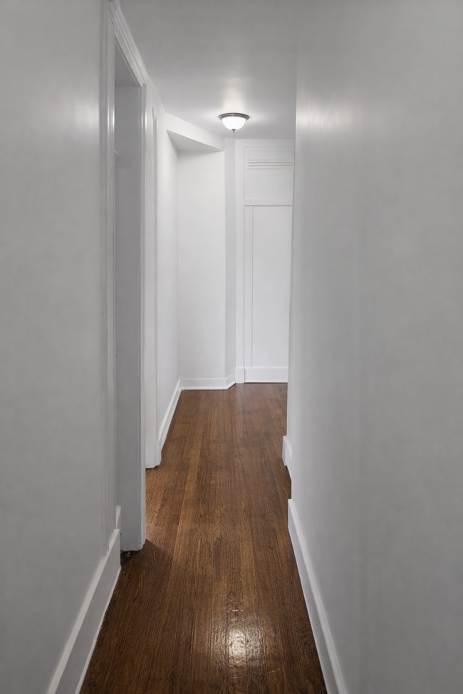 Building Photo - 500 Hill St