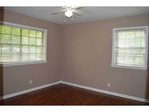 Building Photo - PRE-LEASING 4 Bedroom 2 Bath Single Family Home Close to Campus ent!!!