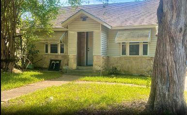 Building Photo - 1505 Brazos St