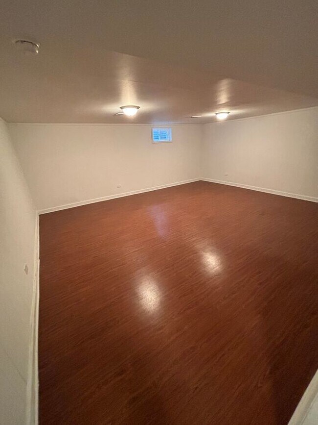 Building Photo - 3025 Lynn Ct