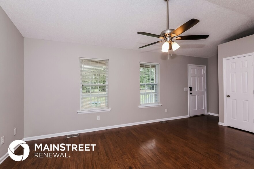 Building Photo - 409 Chaney Rd