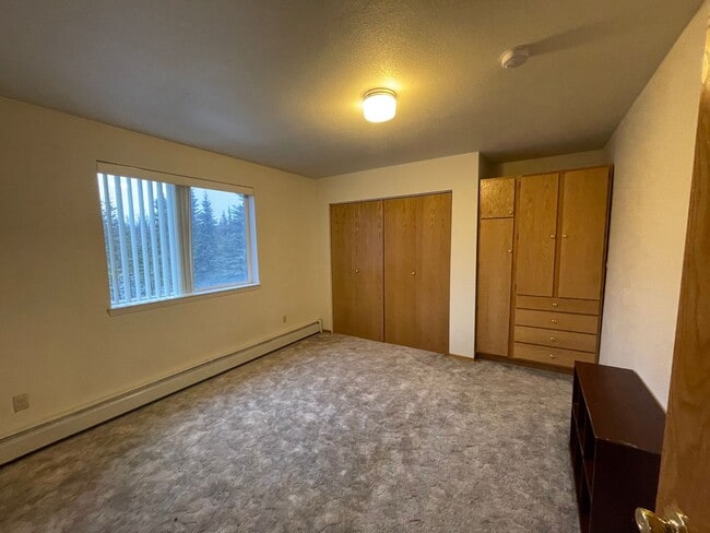 Building Photo - EFFICIENT KENAI APARTMENT