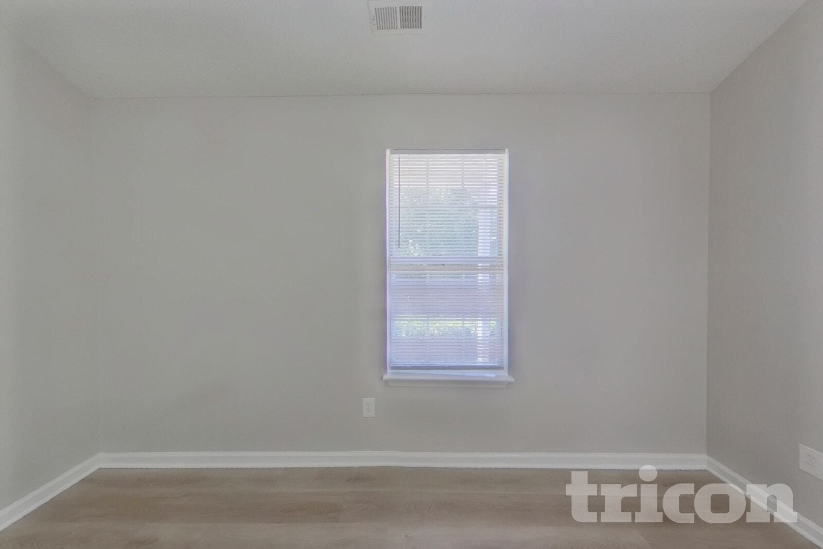 Building Photo - 212 Cottonwood Park Dr