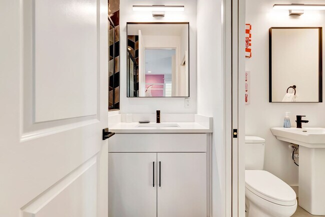 Building Photo - 1313 Baptist World Center Dr