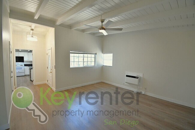 Building Photo - 209 Civic Center Dr