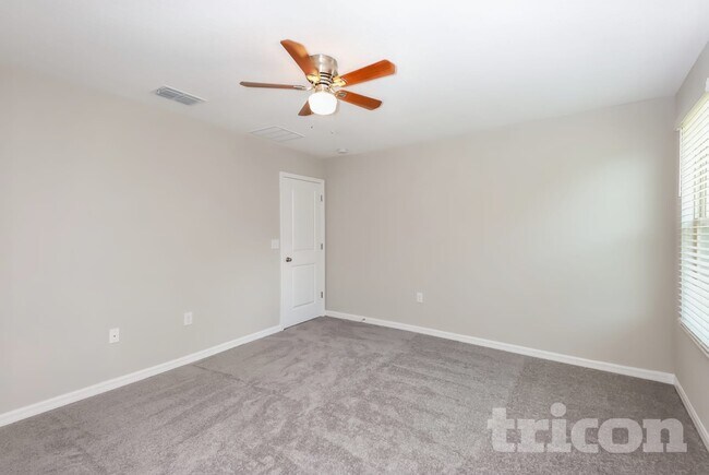 Building Photo - 12737 Lemon Pepper Dr