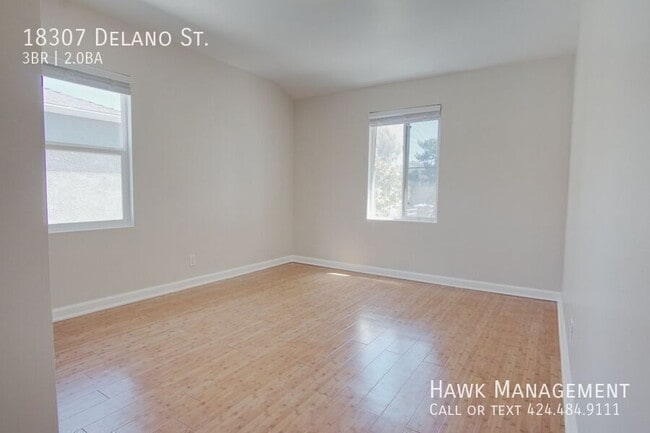 Building Photo - 18307 Delano St