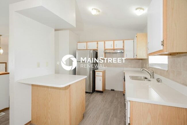 Building Photo - 3 Bedroom Pet-Friendly Home in Florissant,...