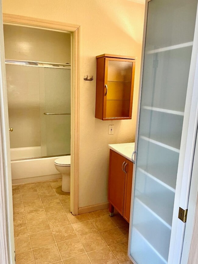 Building Photo - LIVE AT THE RESORT - Upgraded 1 Bedroom Co...