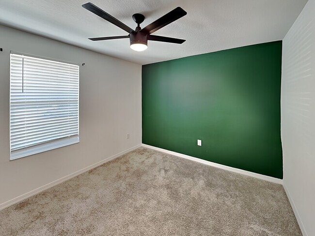 Building Photo - 1918 Birnham Wood Bnd