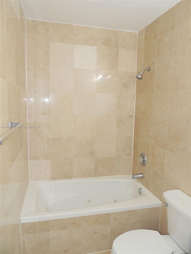 Building Photo - 1152 99th St