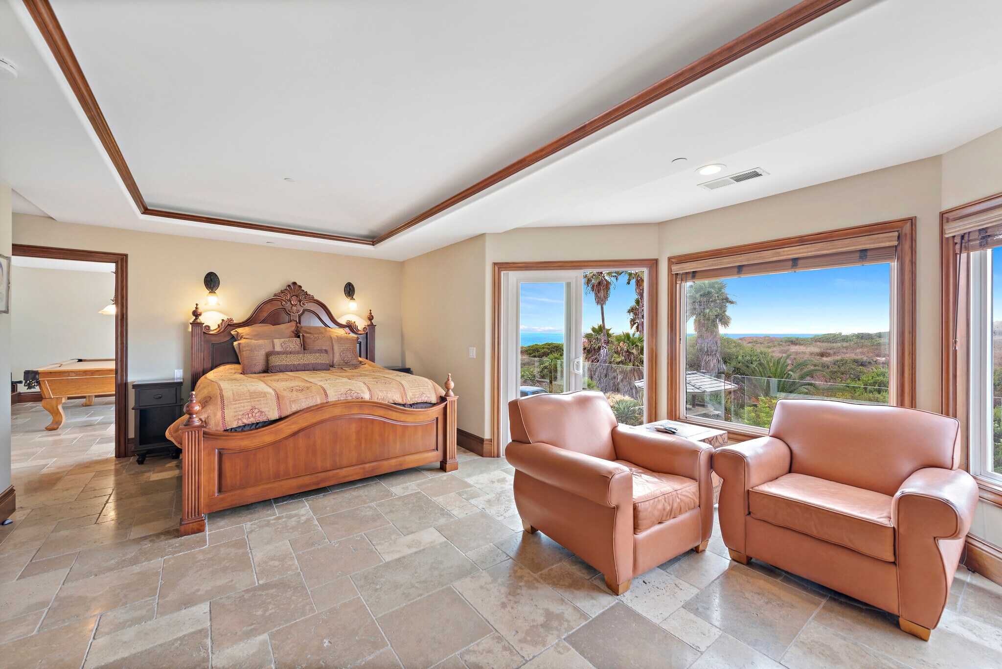 Building Photo - 3811 Vista Blanca