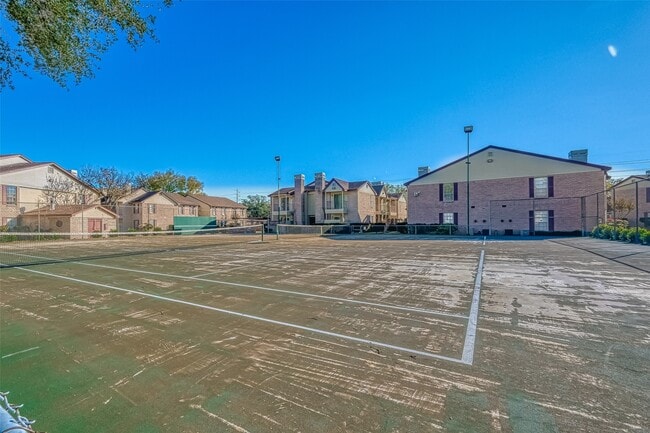Building Photo - 2120 El Paseo St