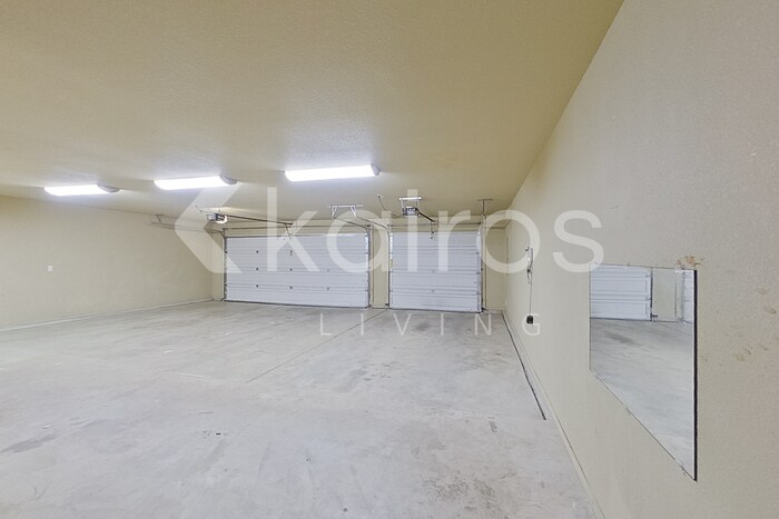 Building Photo - 7406 Vail Drive
