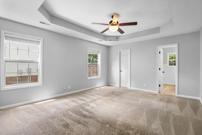 Building Photo - 1644 Cedar Springs Cir