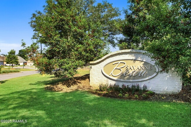 Building Photo - 215 Capstone Crossing