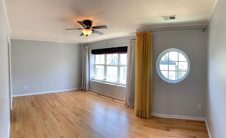 Building Photo - 3279 Weston Street