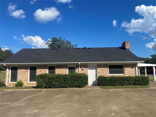 Building Photo - 810 Lucas Dr