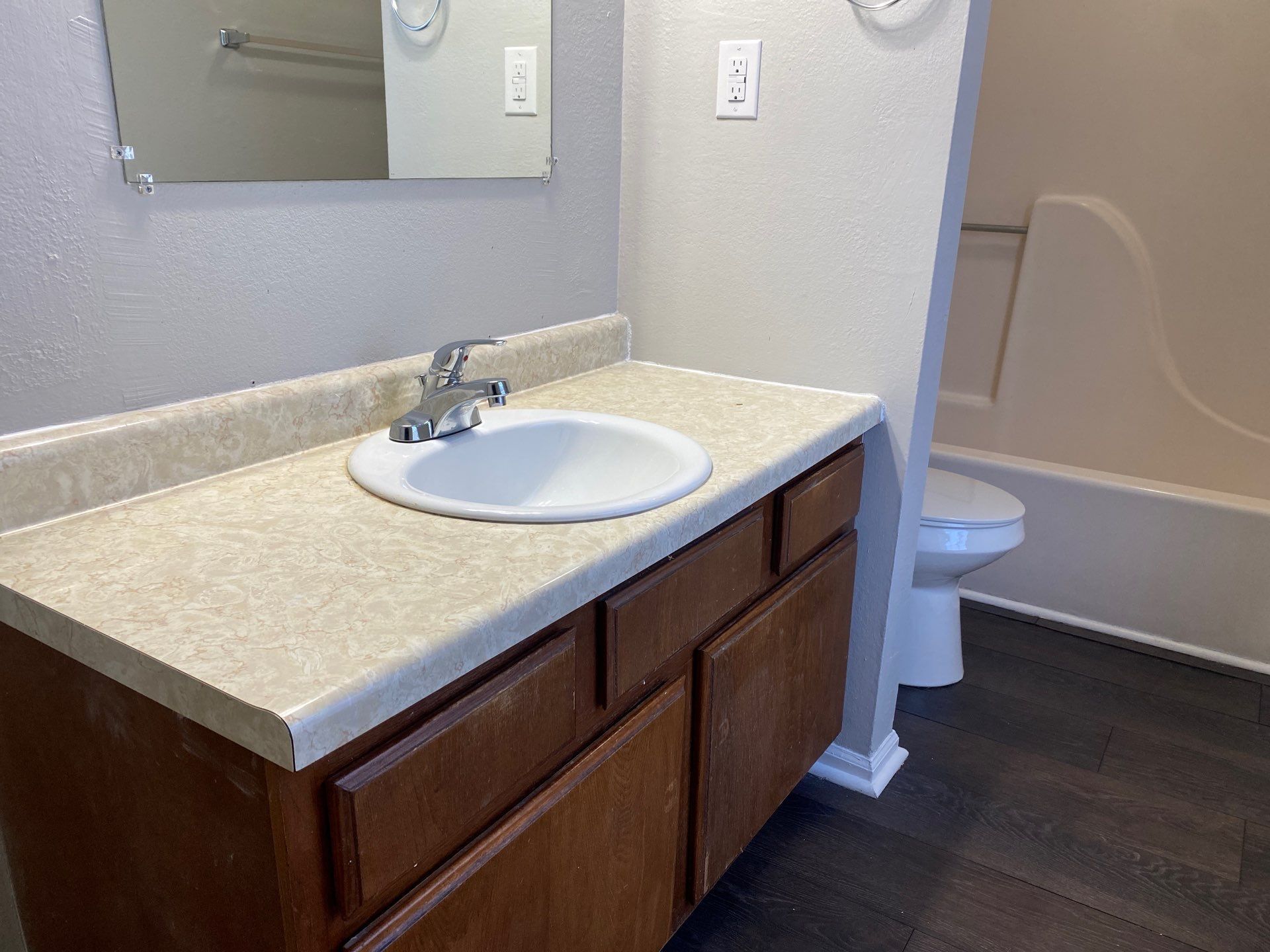 Building Photo - 294 Tinker Hill Cv