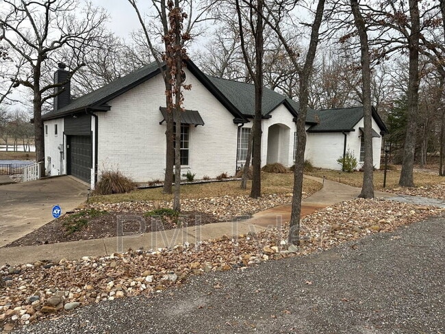 Building Photo - 239 Co Rd 3346