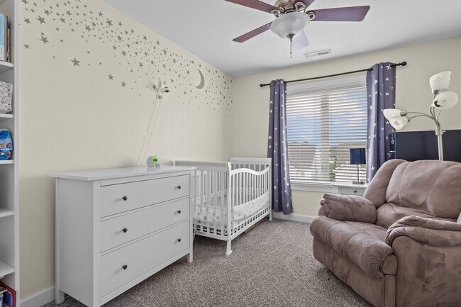 Building Photo - Welcome to your dream home in Norfolk, Virginia!