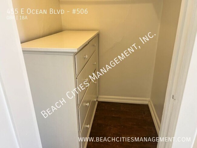 Building Photo - 455 E Ocean Blvd