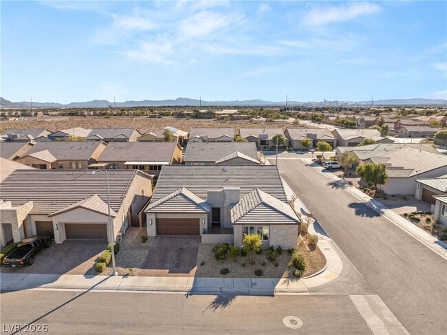 Building Photo - 3017 Bounding Home Rd