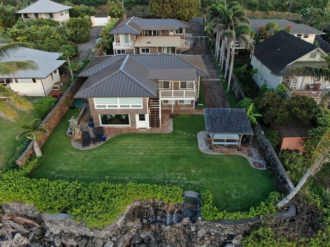 Building Photo - 519 Hana Hwy