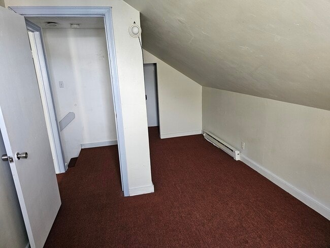 Building Photo - 38 Union St