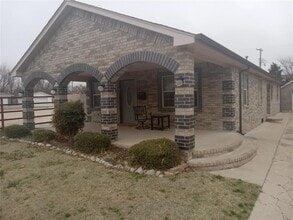 Building Photo - 3629 NW 18th St