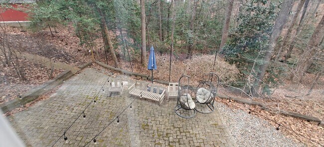 Building Photo - New renovation with River access in Midlothian