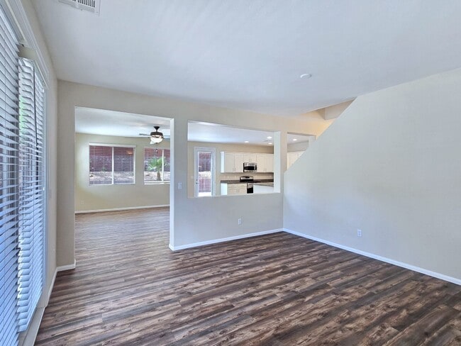 Building Photo - 5389 Hollymead Dr