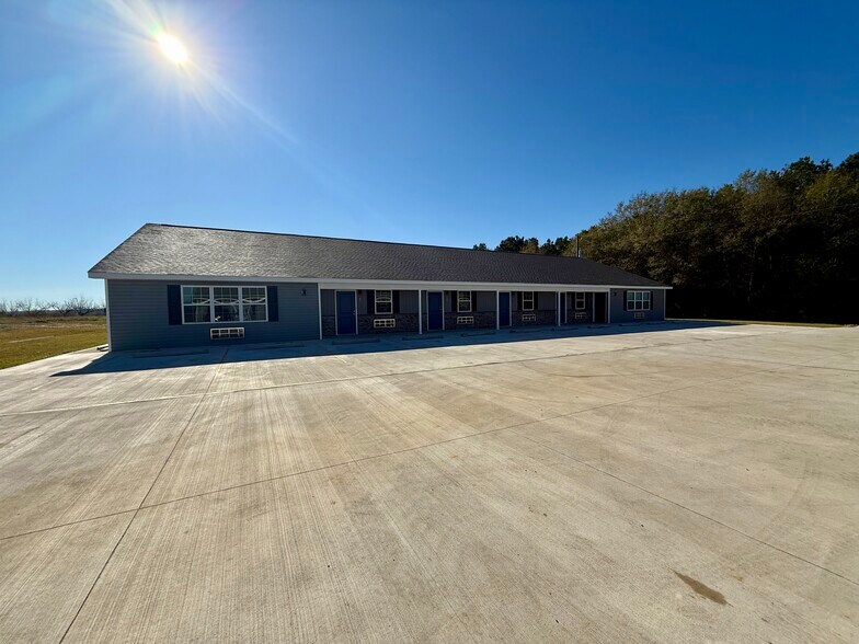 Building Photo - 36 County Road 4230