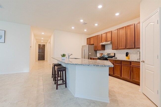 Building Photo - 2114 Damasi Ln