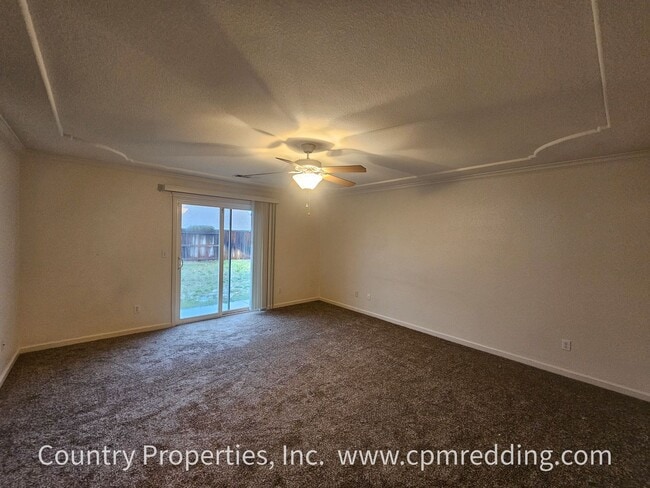 Building Photo - 3875 Meadow Oak Way