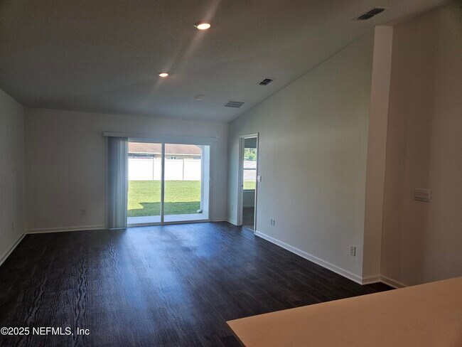 Building Photo - 59 Wellhaven Ln