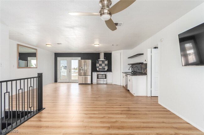 Building Photo - 505 Vincent Way