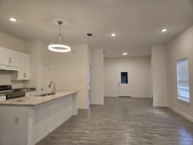 Building Photo - 1610 Coba Dr