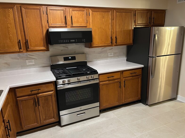 Building Photo - 1526 N River West Ct