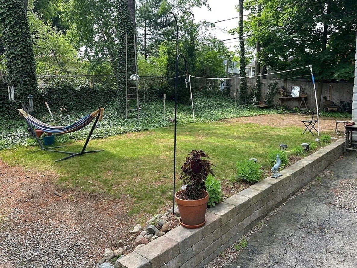 Backyard - 124 Bynner St
